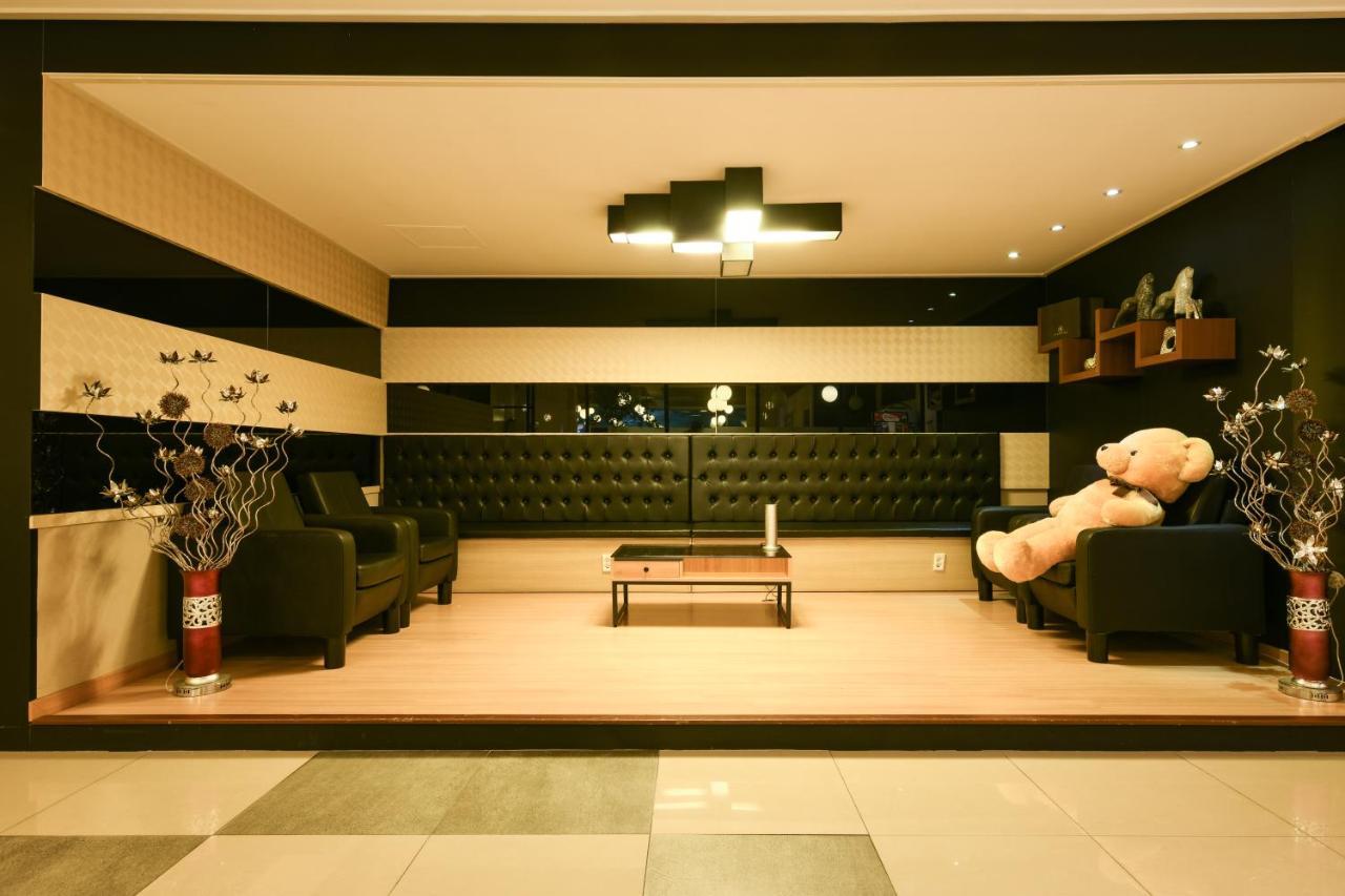 Jeju Airport Hotel Exterior photo