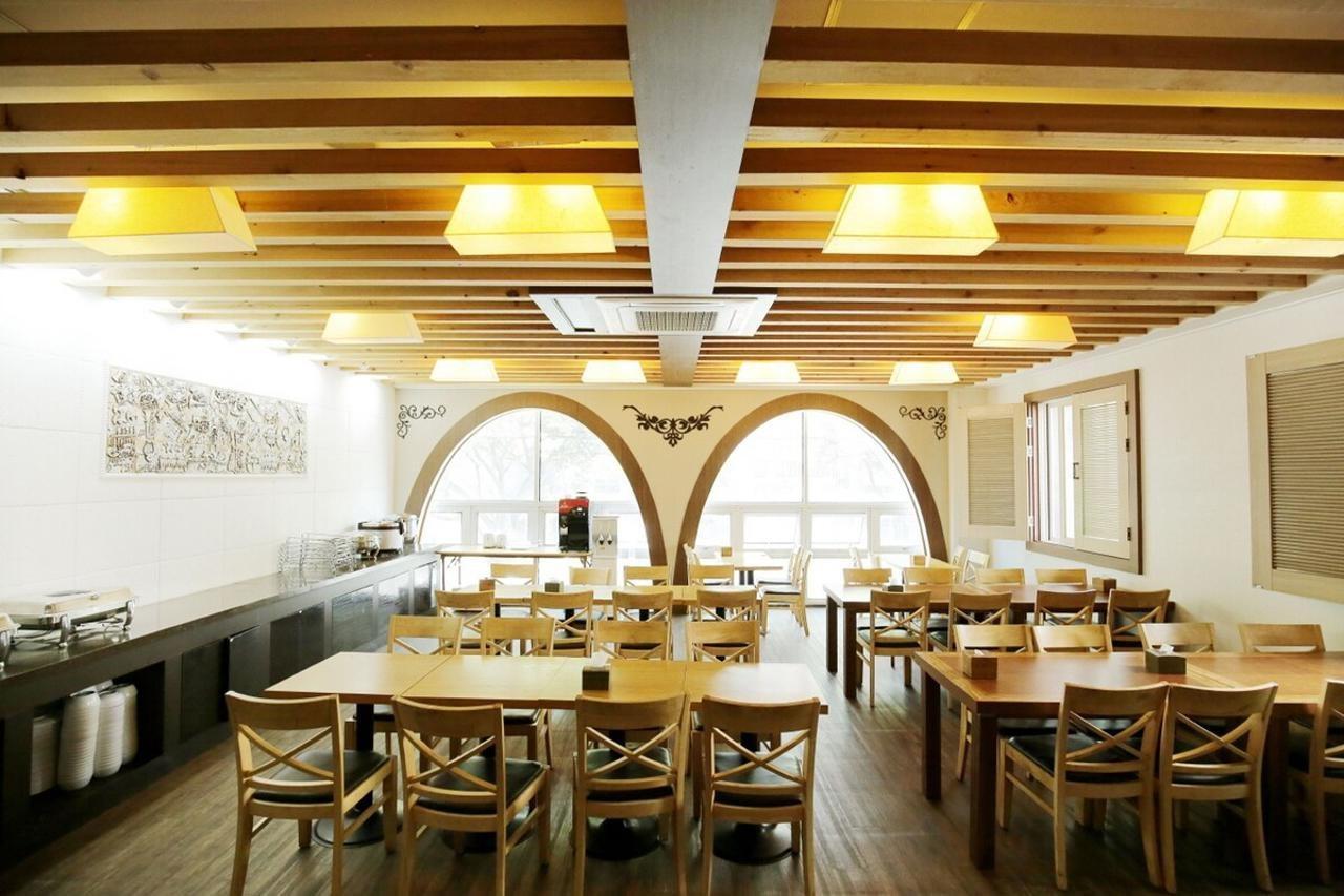 Jeju Airport Hotel Exterior photo