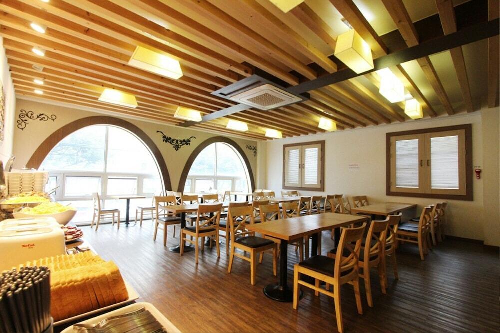 Jeju Airport Hotel Exterior photo